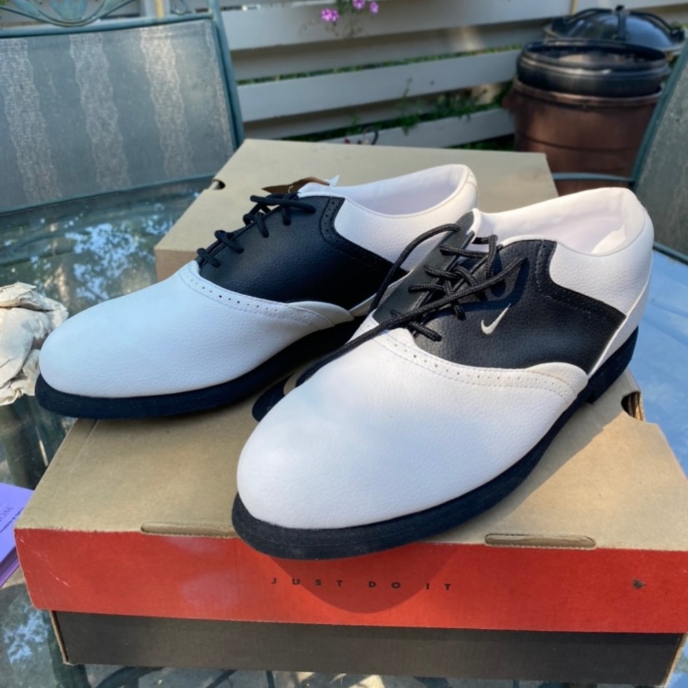 Men’s Golf Shoes